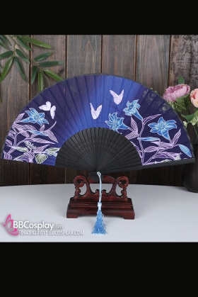 Quạt Xếp Nền Xanh Và Bướm Trắng