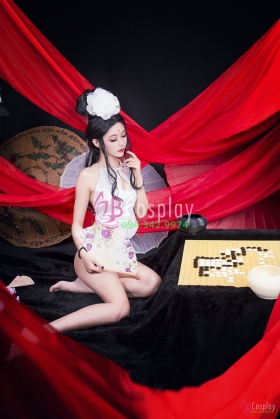 Áo Yếm Gấm Trắng Sexy