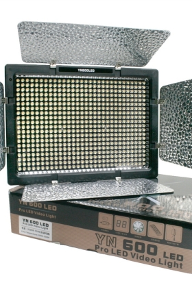 Đèn LED YONGNUO 600 Bóng (YN600 Pro LED)